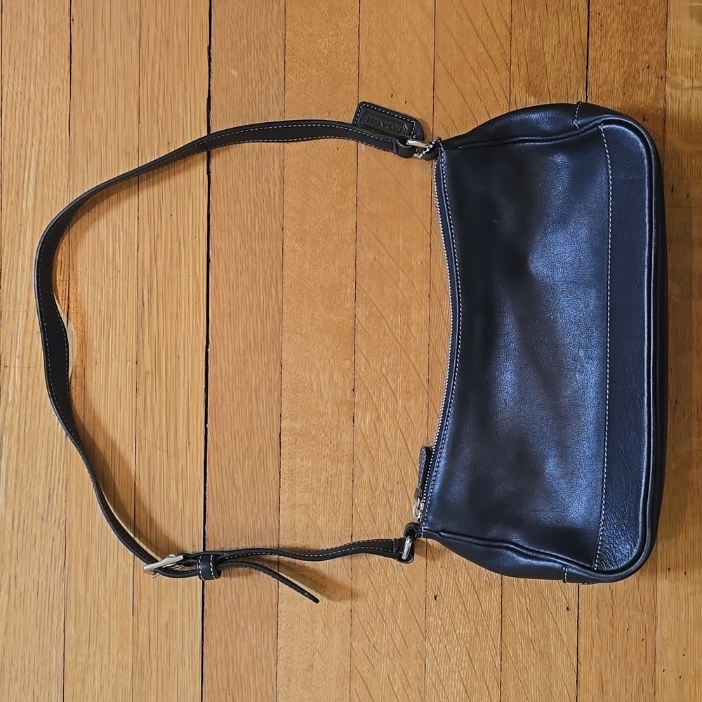 VTG, Coach, Hamptons Demi Baguette, 7587, Classic Black Leather,  EUC